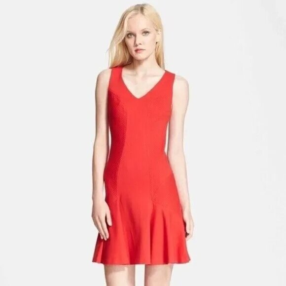 Diane Von Furstenberg Carla Fit & Flare Flounce Hem Dress Red Size 6 - Picture 1 of 10